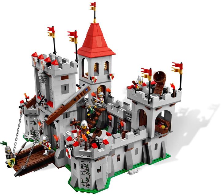 Actual product image LEGO Kingdoms Great Royal Castle (7946)