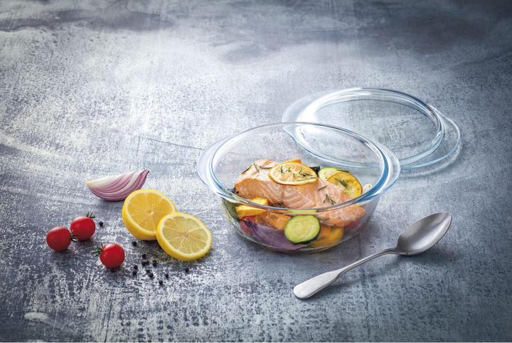 Actual product image Pyrex Classic