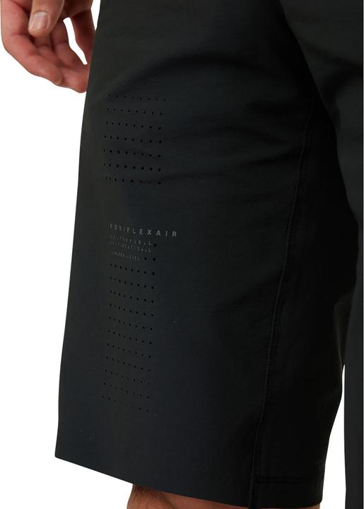 Actual product image Fox Short 24 Flexair Blk (38, XXL)