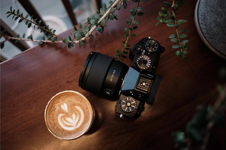 Produktbild Samyang AF 75mm F1,8 Fuji X (Fujifilm X, APS-C / DX)