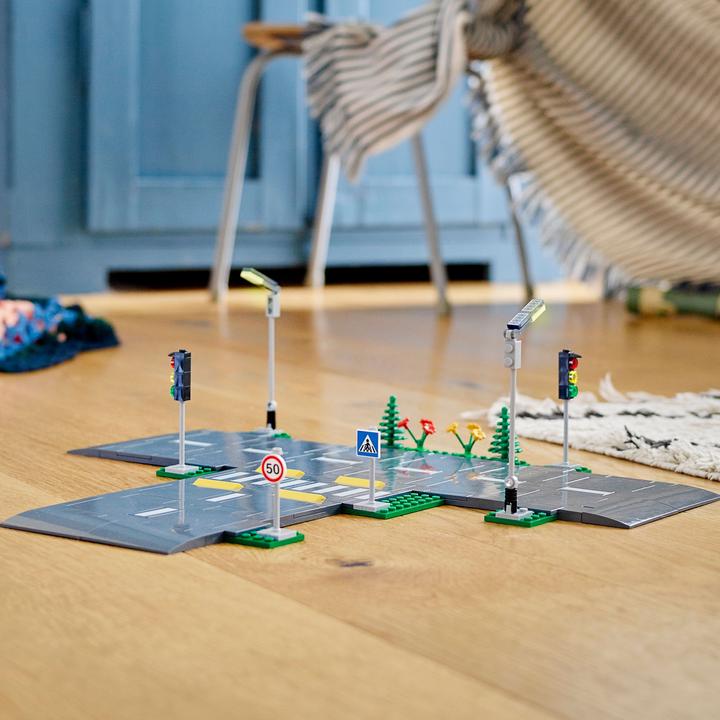 Produktbild LEGO Strassenkreuzung mit Ampeln (60304, LEGO City)