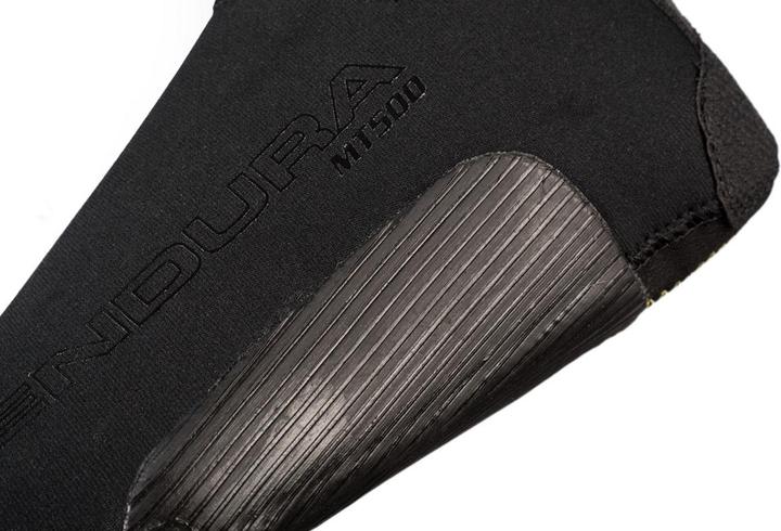 Actual product image Endura MT500 overshoe (L)