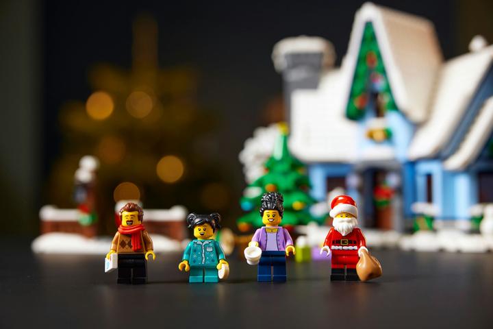 Image du produit LEGO Visite du Père Noël (10293, LEGO Creator Expert, LEGO difficiles à trouver)