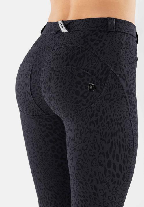Produktbild Freddy WR.UP® Shaping Pants 7/8 WRUP4RHF314 (S)