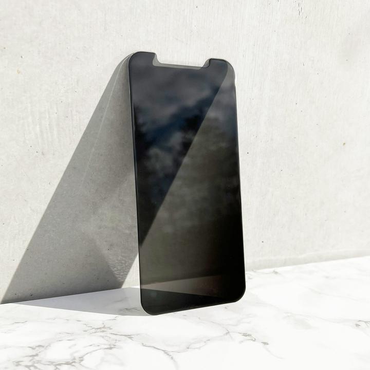 Produktbild PhoneLook Privacy Anti-Spy Tempered Glass Bildschirm Schutzglas mit Blickschutz (1 Stück, Apple iPhone 12 Pro Max)