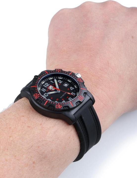 Produktbild Luminox Ops 8880 (Swiss Made, Analoguhr, Taucheruhr, 45 mm)