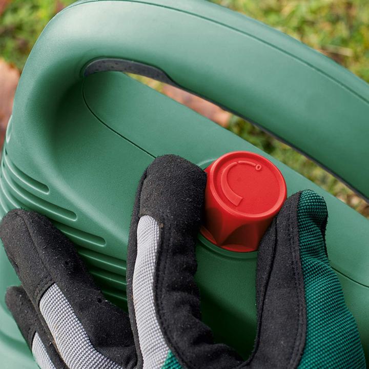 Actual product image Bosch Home & Garden UniversalGardenTidy 2300 garden vacuum cleaner (Electrical connection, Leaf vacuums, Leaf blower, Vacuum cleaners & blowers)