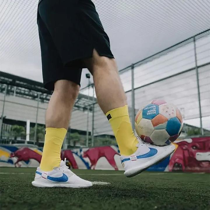 Actual product image NovoSoxx Fussballsocken Gr. 42-47 Grip Socken Fussball Strümpfe GripSoxx Gelb (42 - 46, 46 - 47)