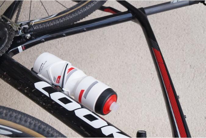 Image du produit Zefal Vélo Magnum Pro, sport Polypropylène (PP) (0.98 l)