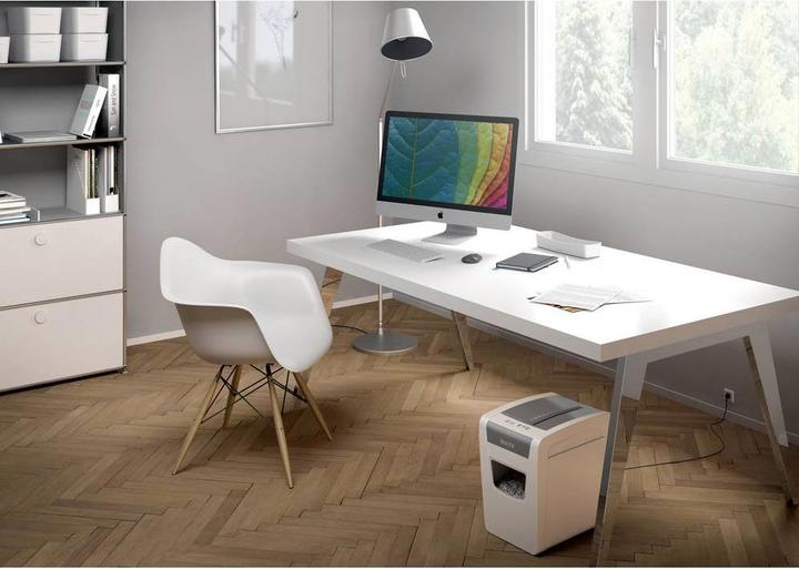 Actual product image Leitz IQ Home Office Slim P-4 (Particle cut)
