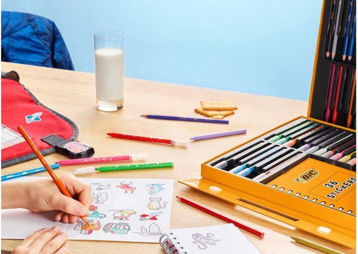 Produktbild Bic Kids Coloring Case mit Aufklebern (Mehrfarbig, 64 x)
