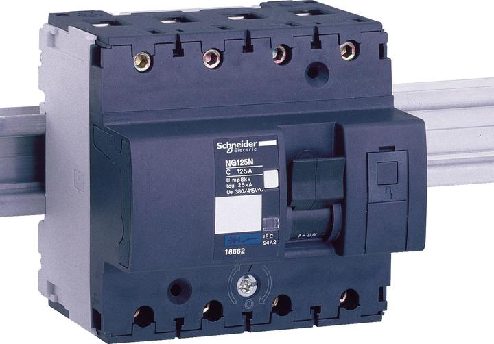 Image du produit Schneider Electric Disjoncteur NG125L, 4P, 50A, C 18816