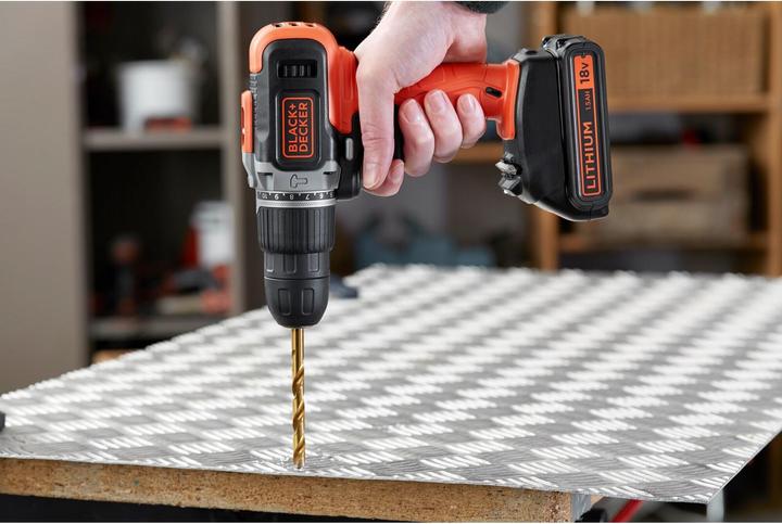 Produktbild Black & Decker Akku-Schlagbohrschrauber (Akkubetrieb)