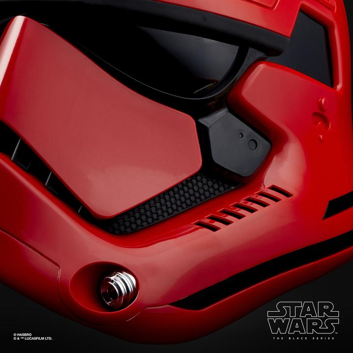 Actual product image Hasbro Star Wars The Black Series Galaxy's Edge Captain Cardinal electronic role-playing helmet