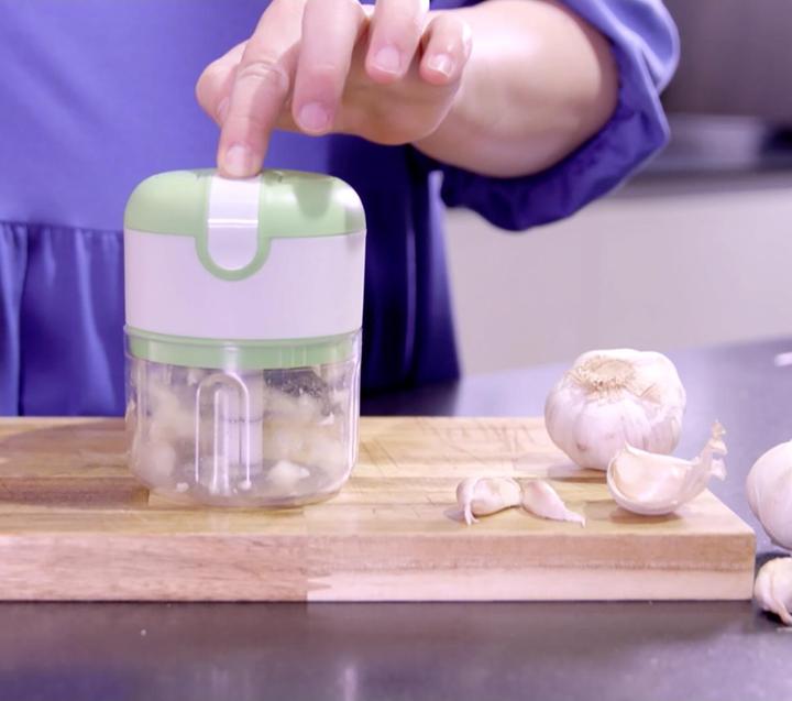 Actual product image Livington 3 Seconds Chopper (250 ml, 37 W)