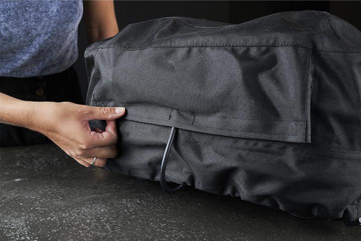 Actual product image Ooni Volt 12 cover