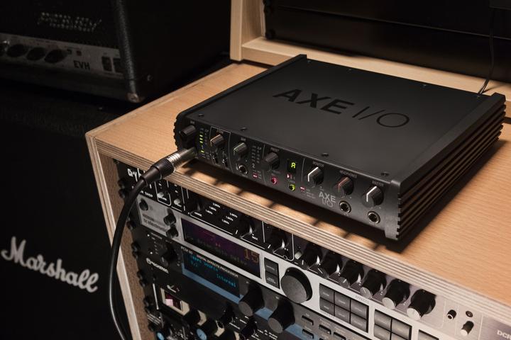 Image du produit IK Multimedia Axe I/o Solo (jack 6.3mm)