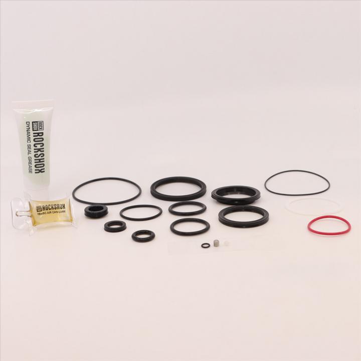 Immagine prodotto RockShox Kit di manutenzione 200h - Albero passante Super Deluxe Trek 2021