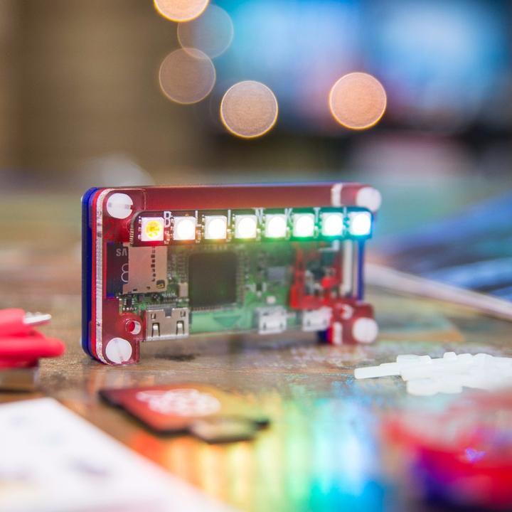 Produktbild Pimoroni Blinkt! (Erweiterung)