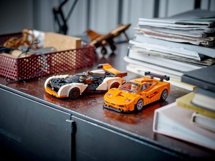 Produktbild LEGO McLaren Solus GT & McLaren F1 LM (76918, LEGO Speed Champions)