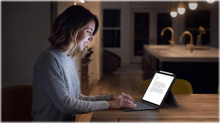 Produktbild Logitech Combo Touch (DE, iPad Pro 12.9 2021 (5. Gen), iPad Pro 12.9 2022 (6. Gen))