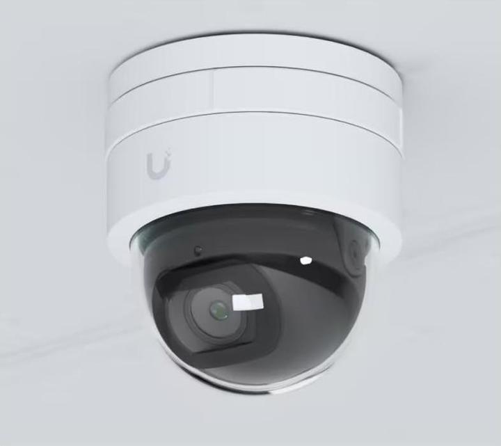 Actual product image Ubiquiti G5 Dome Ultra (2688 x 1512 Pixels)