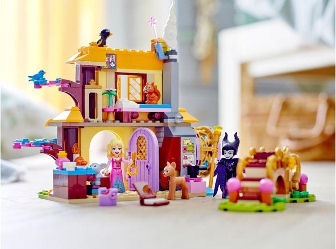 Image du produit LEGO La cabane d'Aurore dans la forêt (43188, LEGO Disney)