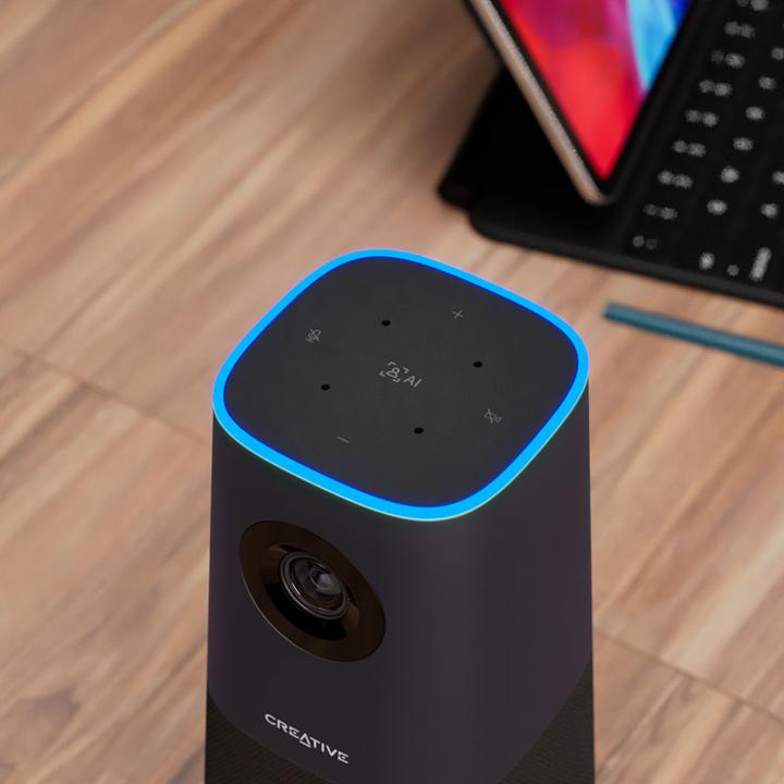 Actual product image Creative Live! Meet 4k (black, 4K, 4 omnidirectional microphones) (8.29 Mpx)