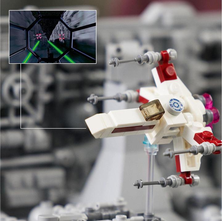 Actual product image LEGO Death Star Trench Run Diorama (75329, LEGO Star Wars)