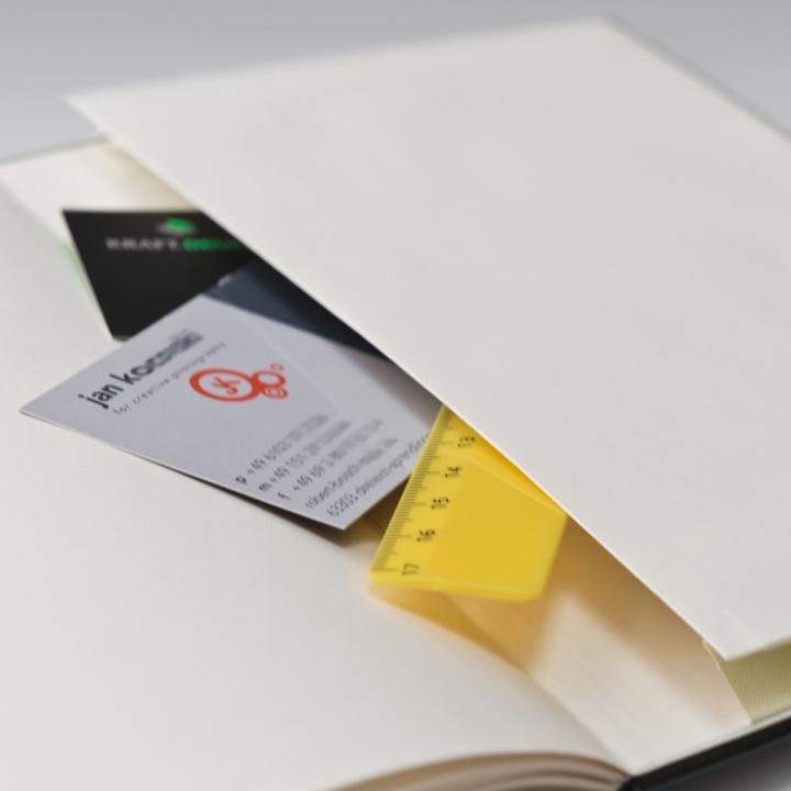 Produktbild Wochenkalender Kompagnon, A5, Baladek-Einband, schwarz 2025 (A5, Deutsch)