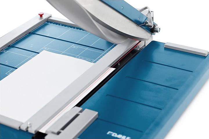 Image du produit Dahle guillotine, longueur de coupe 460 mm, hauteur de coupe 3.5 mm a3 + (00868-04505 DA) (35 feuilles, A3)
