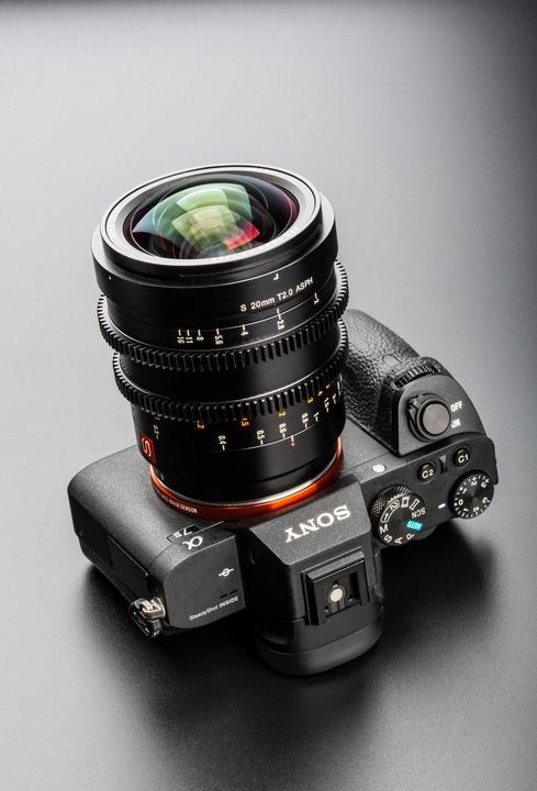Actual product image Viltrox E-20mm T2.0 S Full Frame, Manual focus Cine lens for Sony E mount, 20mm/T2.0 (Sony E, APS-C / DX)