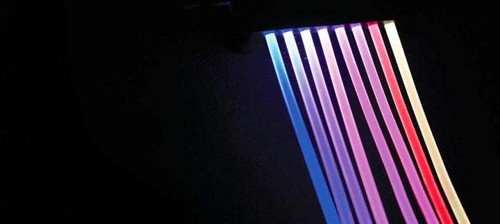 Image du produit Lian-Li Strimer VGA RGB PCIe à 8 broches (Multicolore)