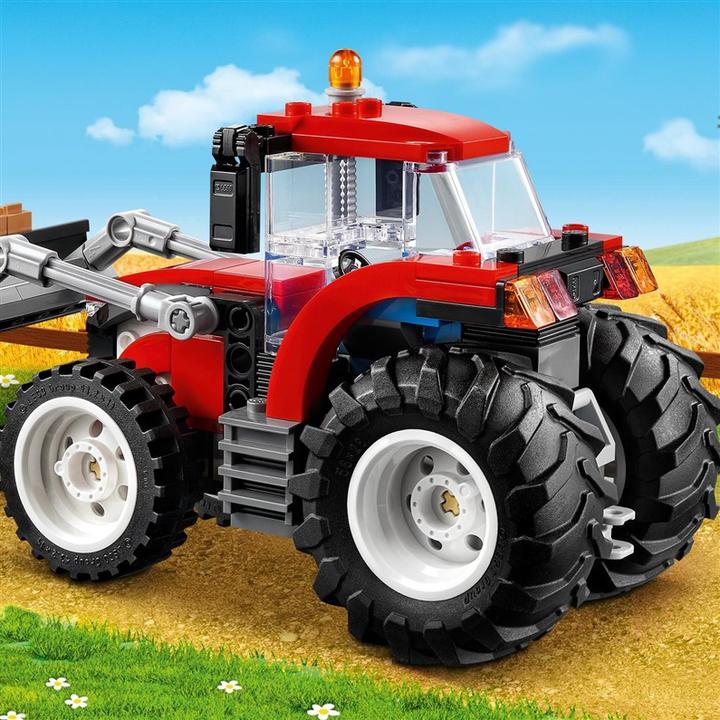Actual product image LEGO Tractor (60287, LEGO City)