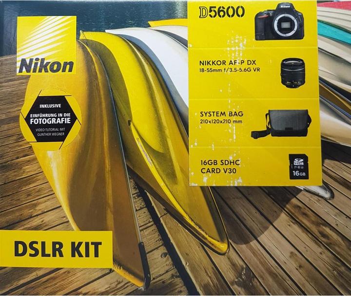 Actual product image Nikon D5600 Kit incl. 16GB memory card and bag (24.20 Mpx, APS-C / DX)