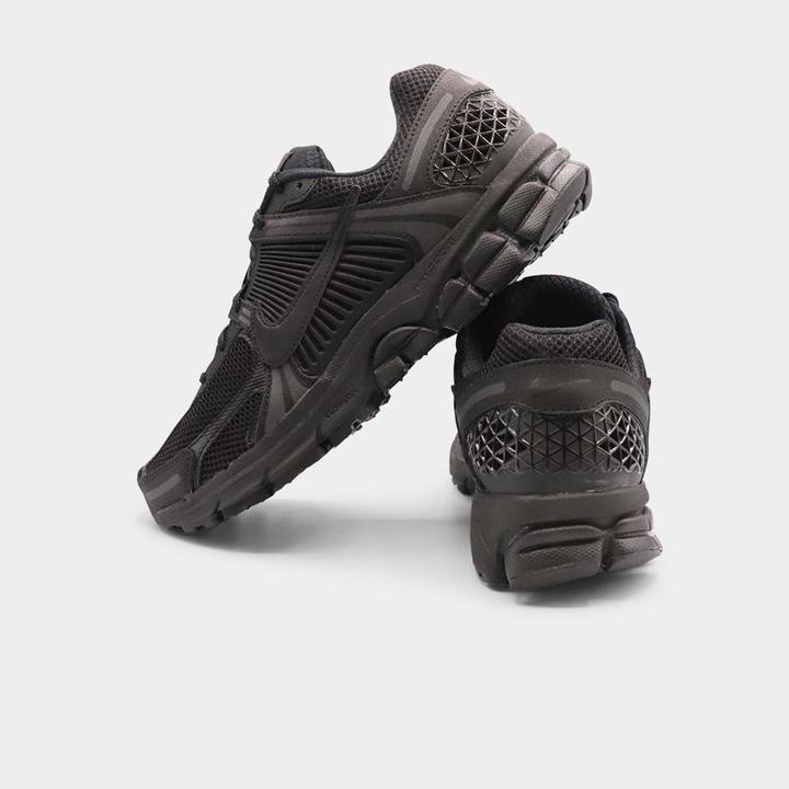Immagine prodotto Nike Zoom Vomero 5 (41)