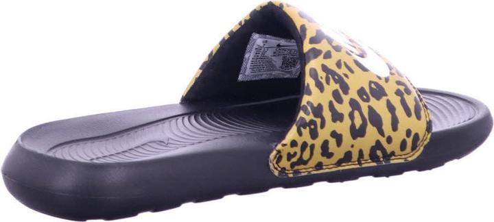 Actual product image Nike VICTORI ONE WOMEN "S PRINT CHUTNEY/WHITE-BLACK Size: 5 (35.5)