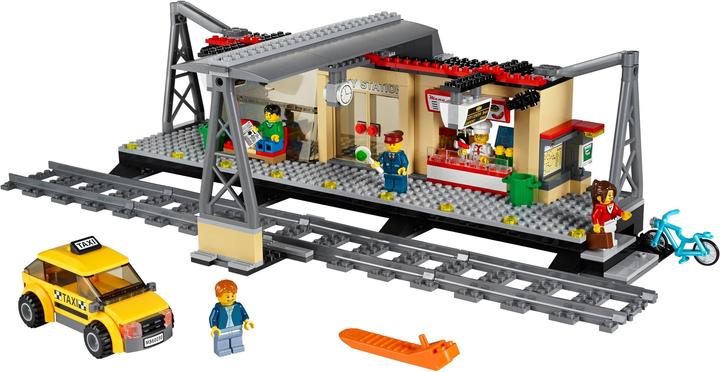 Actual product image LEGO City Train Station (60050, LEGO City)
