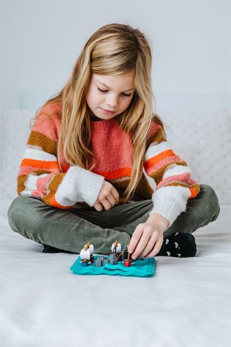 Actual product image Smart Games Pirate Battle (French, German, English, Italian)