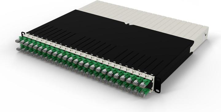 Actual product image PATCHBOX one / 8RU / Cat 6A, STP, 0.8 m, green (STP, CAT6a, 0.80 m)