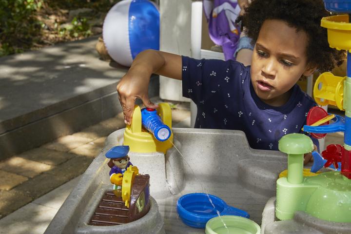 Immagine prodotto Little Tikes La nave dei pirati della nave da diporto