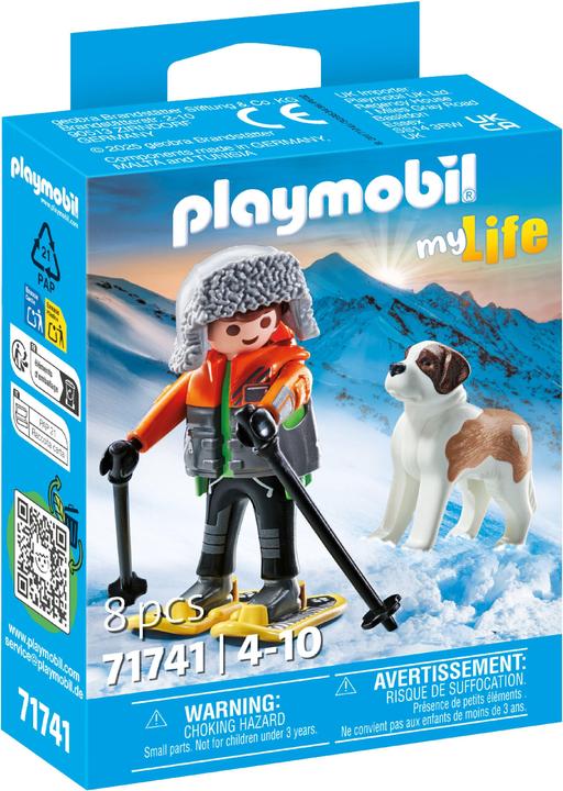 Actual product image Playmobil Hiker with St Bernard dog (71741, Playmobil My Life)
