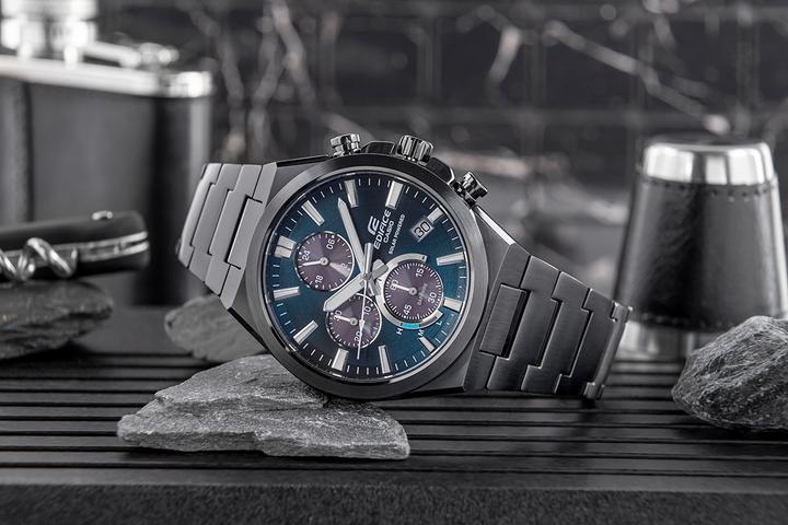 Produktbild Casio EFS-S630DC-2AVUEF (Sportuhr, 44 mm)