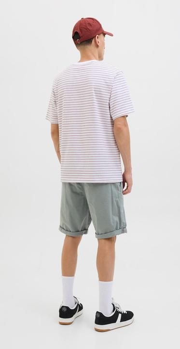 Actual product image Jack & Jones Regular fit chino shorts Chino shorts (XL)