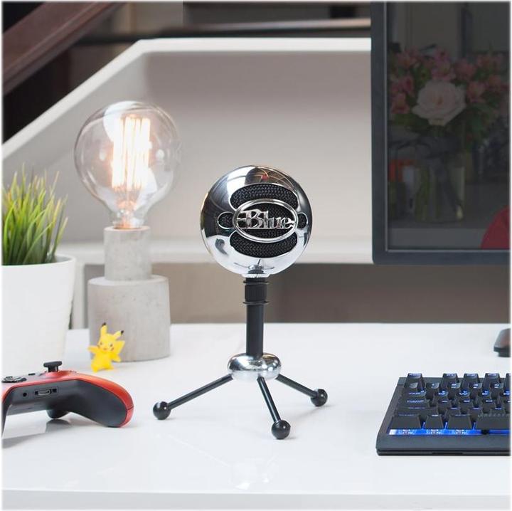 Actual product image Blue Snowball