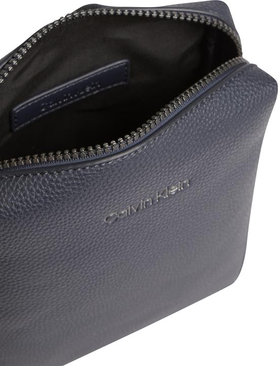 Immagine prodotto Calvin Klein K50K508695-BA7 (51% POLIESTERE RICICLATO, 49% POLIURETANO)