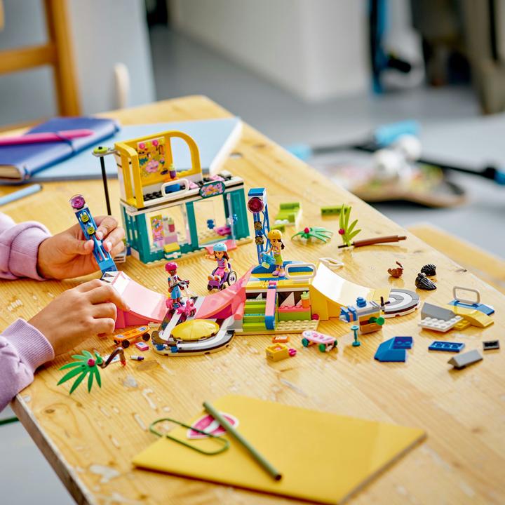 Actual product image LEGO Skatepark (41751, LEGO Friends)