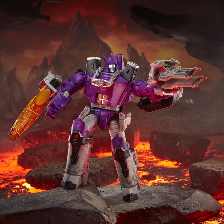 Actual product image Hasbro Transformers Toys Generations War for Cybertron: Kingdom Leader WFC-K20 Ultra Magnus