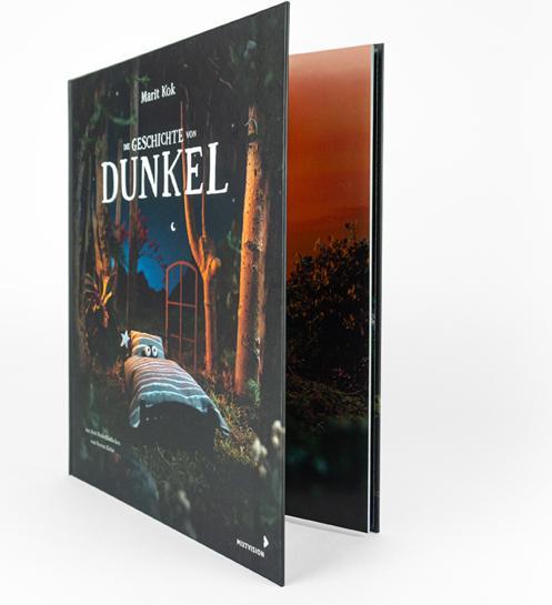 Immagine prodotto Die Geschichte von Dunkel (Tedesco, Marit Kok, 2023)