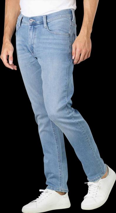 Actual product image Mustang Oregon Tapered Jeans Blue (W50/L30)